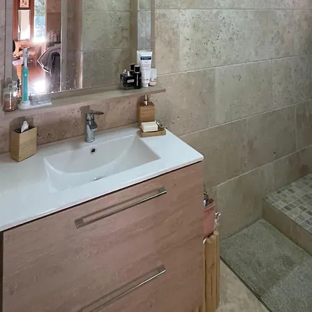 아파트 1 Bedroom Beautiful In